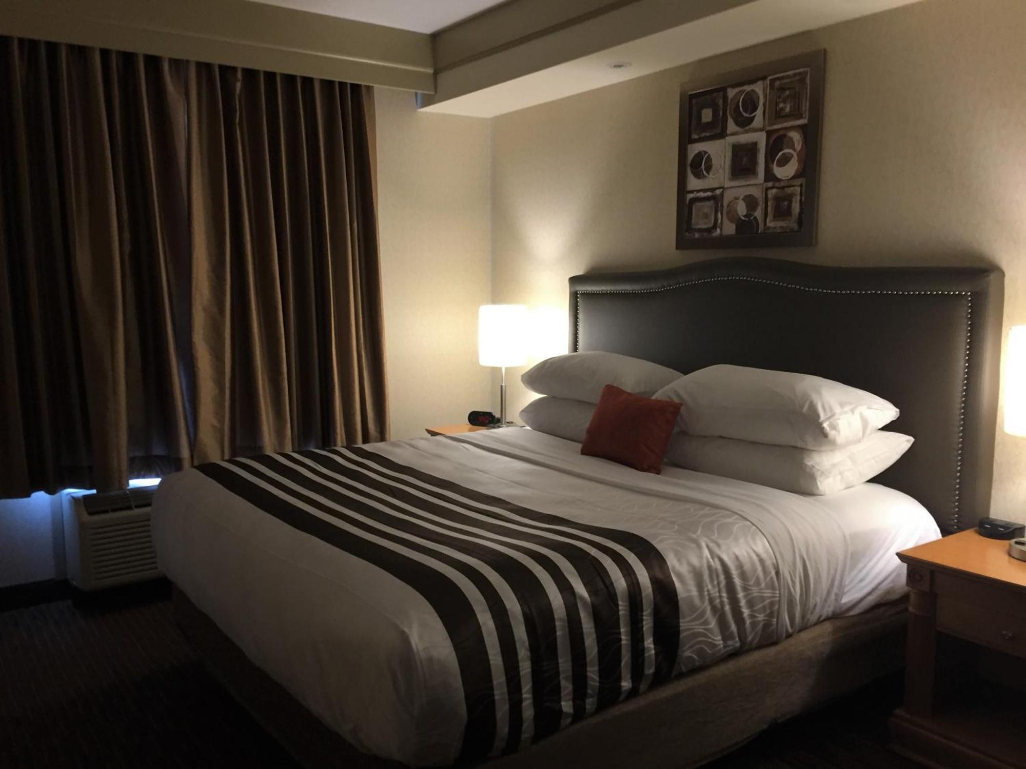 Waterloo Suites Hotel, Trademark Collection By Wyndham Екстериор снимка