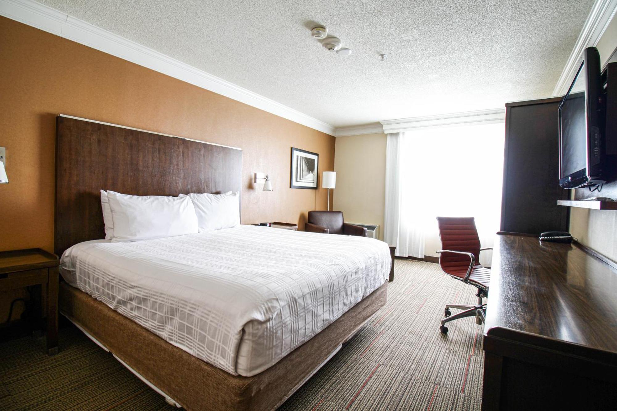 Waterloo Suites Hotel, Trademark Collection By Wyndham Екстериор снимка