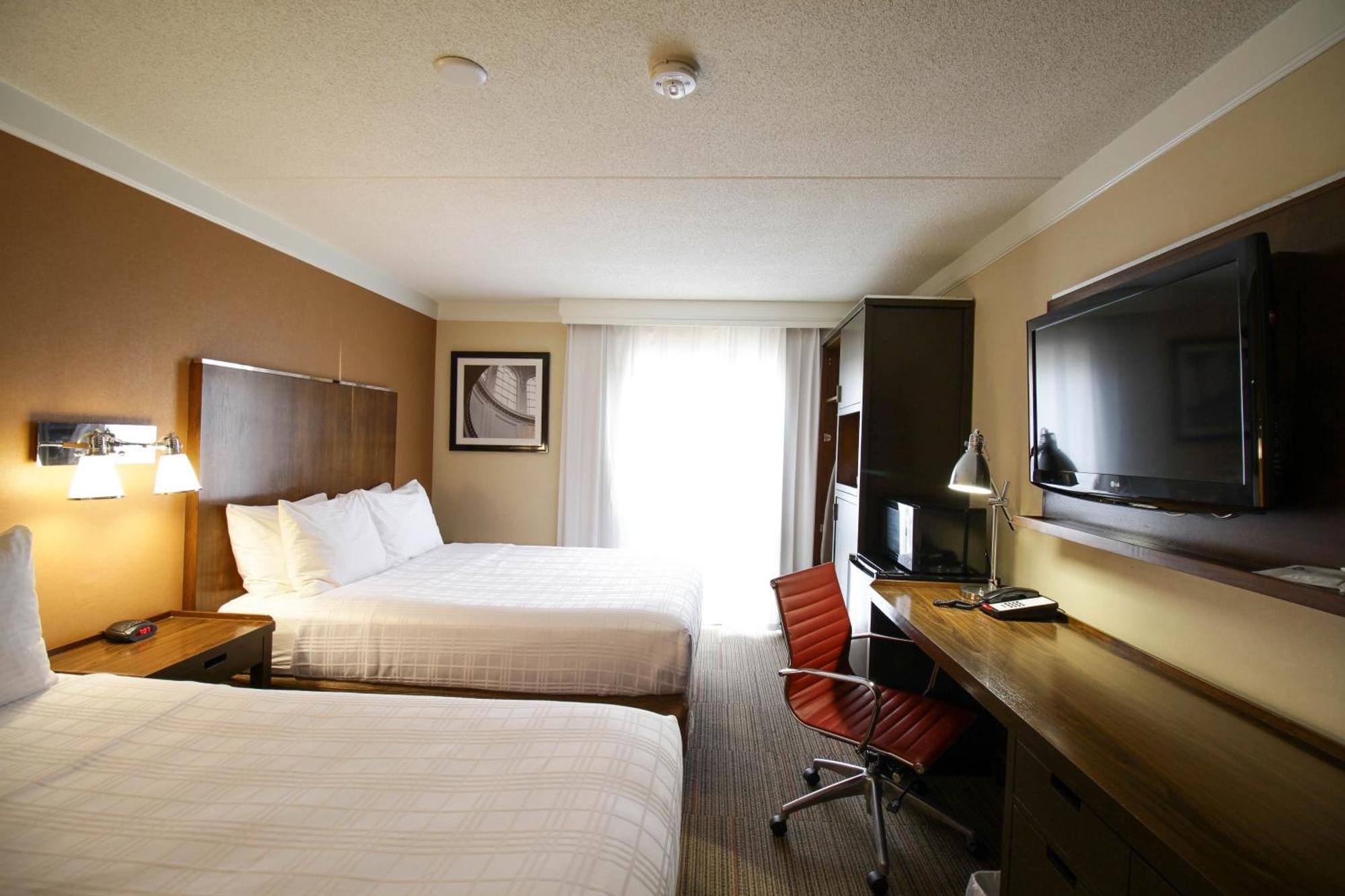 Waterloo Suites Hotel, Trademark Collection By Wyndham Екстериор снимка